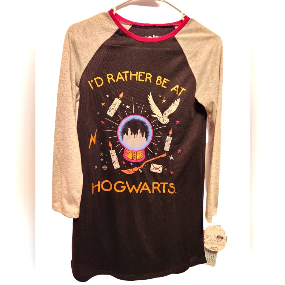 Harry Potter Hogwarts Long Sleeve Top - Picture 1 of 5